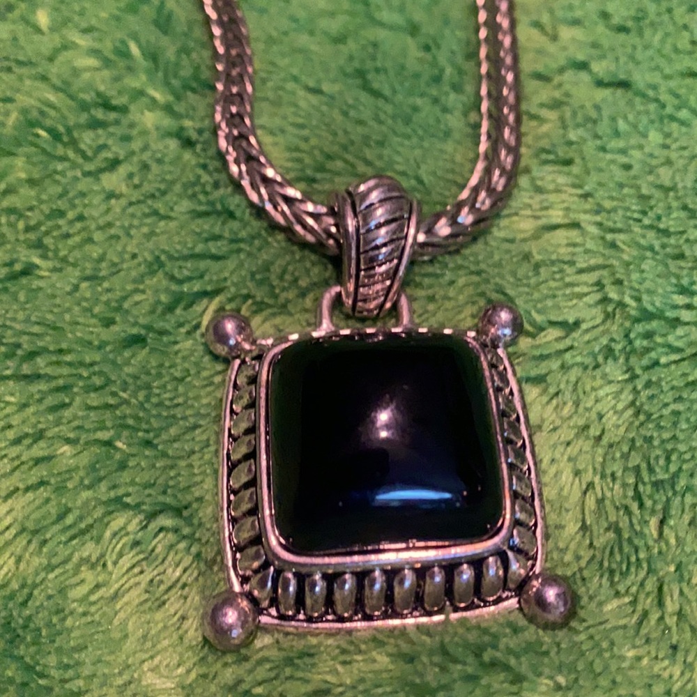 Ladies PREMIER NECKLACE